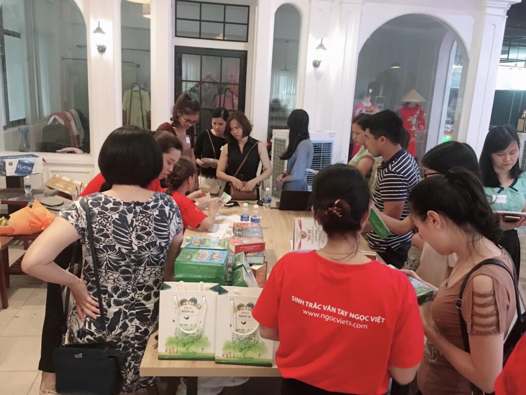 Tư Vấn Định Hướng Nghề Nghiệp Cho Học Sinh