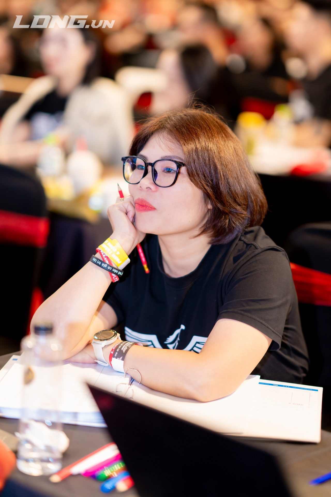 Hồng Xiêm: Triết lý nuôi dạy con “Tàn nhẫn và yêu thương”